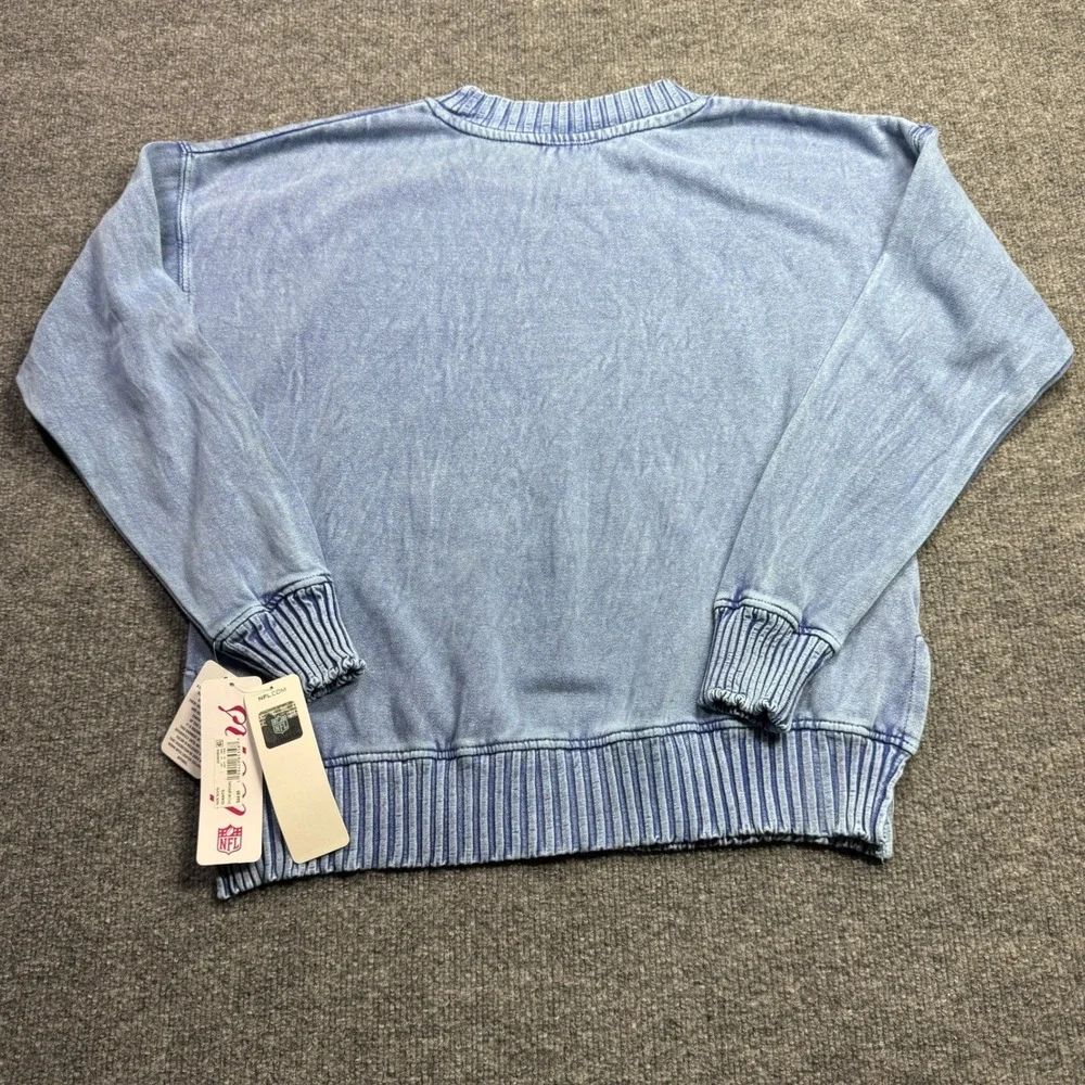 NWT‎ New York Giants NFL Apparel Sweatshirt Teens S Blue Acid Wash Graphic